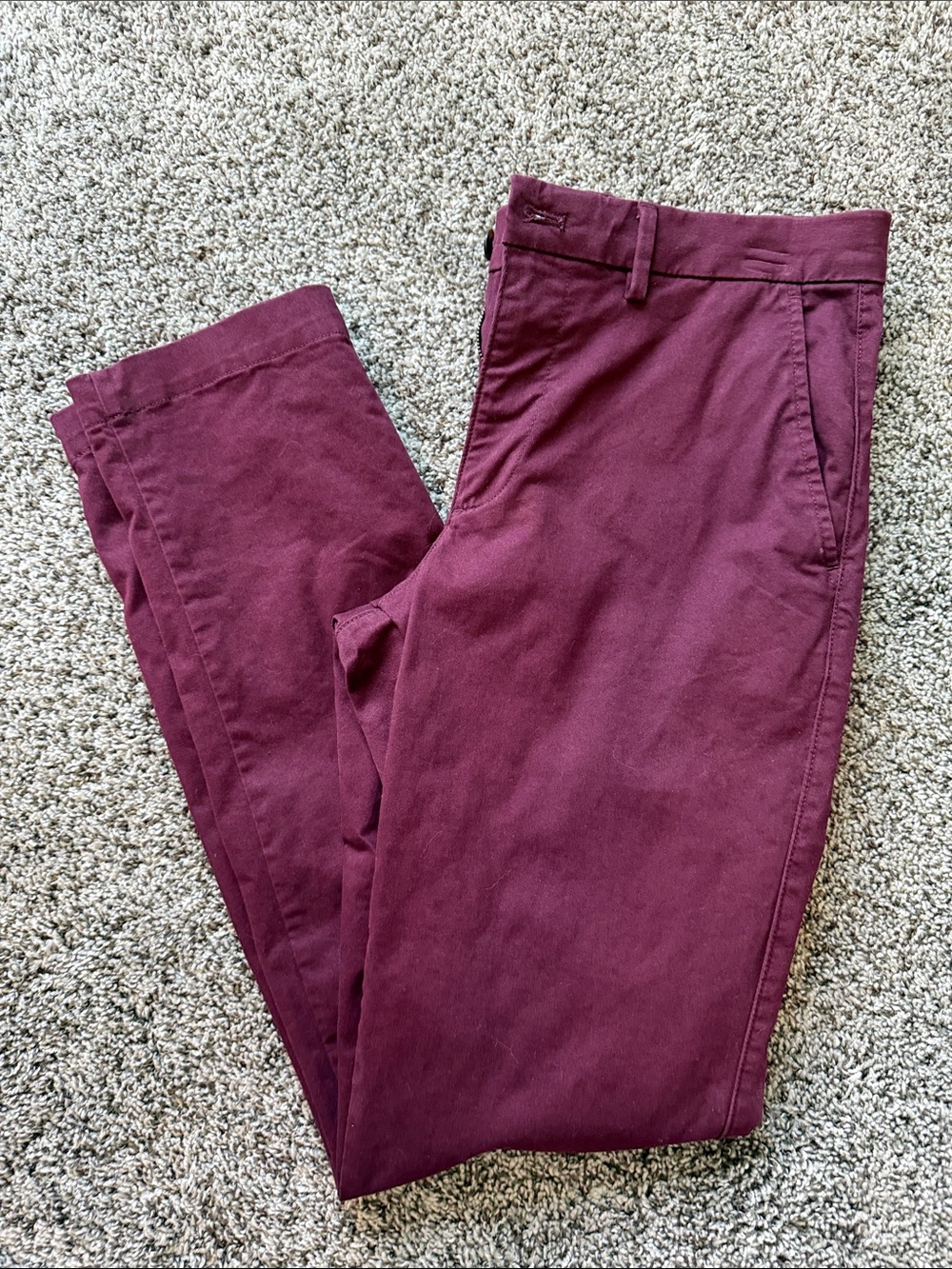 GAP Essential Khaki Slim Chino Pants - 30x32